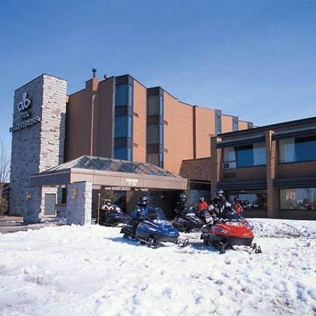 Hotels Gouverneur Rimouski Ngoại thất bức ảnh